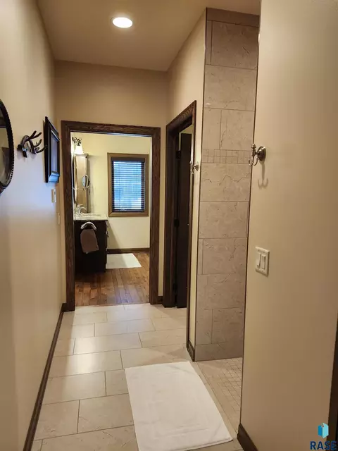 Entry Way - 1408 S Sugar Maple Dr, Sioux Falls, SD 57110 photo 1 of 1