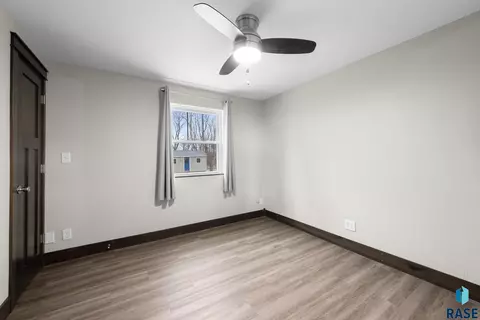 Bedroom - 47608 300th St, Alcester, SD 57001 photo 3 of 7