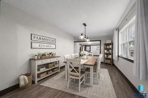 Dining - 47608 300th St, Alcester, SD 57001 photo 2 of 2