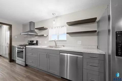 Kitchen - 47608 300th St, Alcester, SD 57001 photo 6 of 8