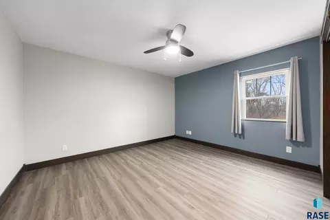 Bedroom - 47608 300th St, Alcester, SD 57001 photo 2 of 7
