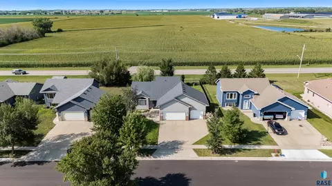 View/Area - 616 St Gregory St, Harrisburg, SD 57032 photo 4 of 11