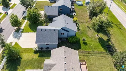 View/Area - 616 St Gregory St, Harrisburg, SD 57032 photo 5 of 11