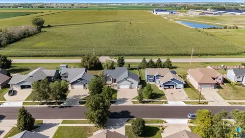 View/Area - 616 St Gregory St, Harrisburg, SD 57032 photo 10 of 11