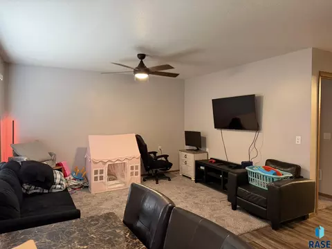 Living - 310 E 3rd St, Bridgewater, SD 57319 photo 5 of 7