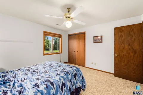 Bedroom - 25876 481st Ave, Brandon, SD 57005 photo 3 of 9