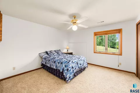 Bedroom - 25876 481st Ave, Brandon, SD 57005 photo 7 of 9