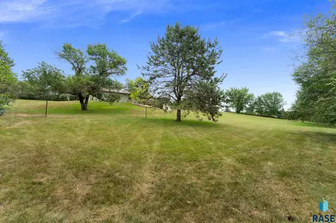 Exterior - 25876 481st Ave, Brandon, SD 57005 photo 10 of 15