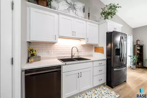 Kitchen - 145 Devitt Dr, Harrisburg, SD 57032 photo 4 of 6