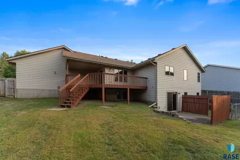 Exterior - 104 E 9th St, Crooks, SD 57020 photo 9 of 15