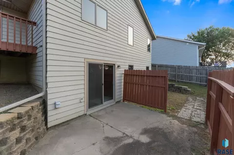 Exterior - 104 E 9th St, Crooks, SD 57020 photo 15 of 15
