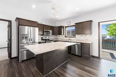 Kitchen - 1529 E Gold Dust St, Sioux Falls, SD 57104 photo 1 of 1
