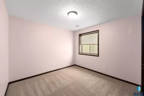 Other - 1529 E Gold Dust St, Sioux Falls, SD 57104 photo 6 of 7