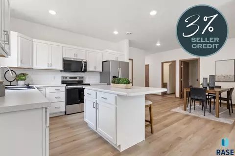 2706 S Broek Dr, Sioux Falls, SD 57106