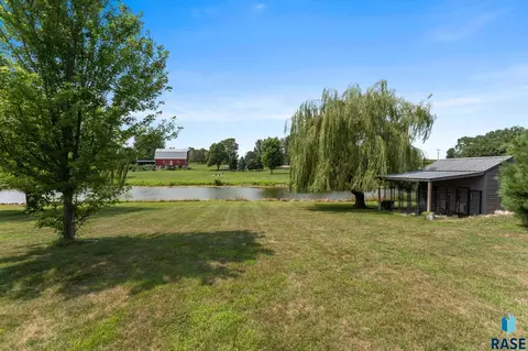 Exterior - 1005 Andrew Dr, Crooks, SD 57020 photo 10 of 26