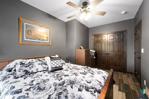 Bedroom - 1005 Andrew Dr, Crooks, SD 57020 photo 8 of 8