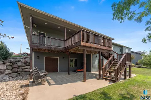 Exterior - 1005 Andrew Dr, Crooks, SD 57020 photo 22 of 26