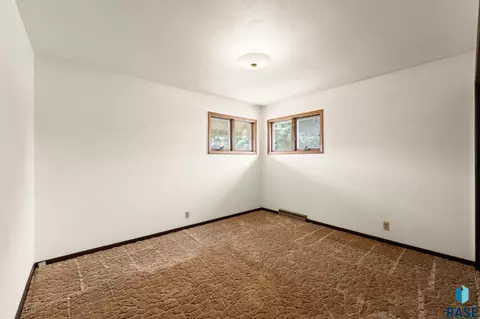Bedroom - 109 10th St E, Jasper, MN 56144 photo 3 of 6