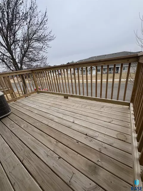 Exterior - 4620 E 3rd St # 8, Sioux Falls, SD 57110 photo 4 of 6