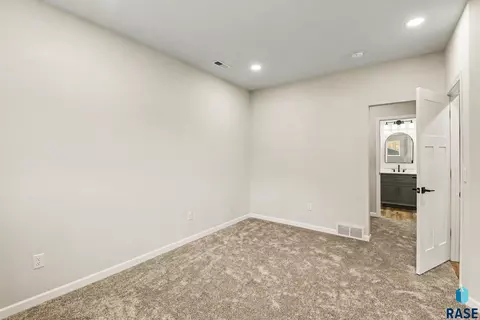 Bedroom - 1001 S Moonlight Cir, Brandon, SD 57005 photo 7 of 7