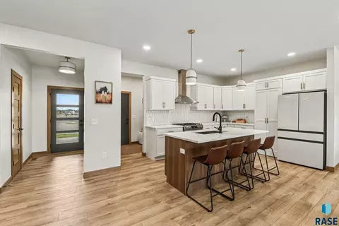 Other - 1001 S Moonlight Cir, Brandon, SD 57005 photo 1 of 8