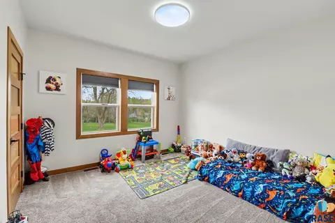 Bedroom - 1001 S Moonlight Cir, Brandon, SD 57005 photo 4 of 7