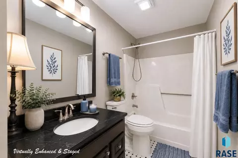 Bath - 5604 S Drexel Dr, Sioux Falls, SD 57106 photo 1 of 4