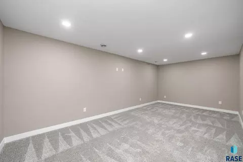 Other - 5604 S Drexel Dr, Sioux Falls, SD 57106 photo 7 of 17