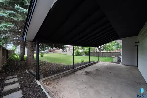 Other - 5604 S Drexel Dr, Sioux Falls, SD 57106 photo 15 of 17