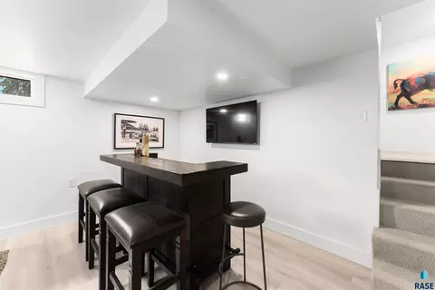 Other - 105 E 36th St, Sioux Falls, SD 57105 photo 4 of 10