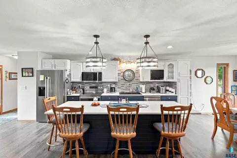 Kitchen - 521 E Lightner Ave, Salem, SD 57058 photo 1 of 5