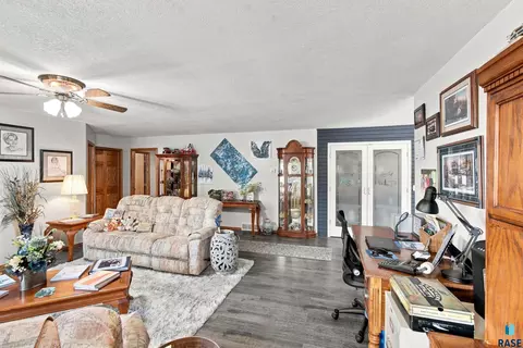 Living - 521 E Lightner Ave, Salem, SD 57058 photo 2 of 3