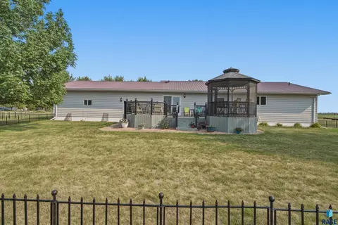 Other - 521 E Lightner Ave, Salem, SD 57058 photo 10 of 12