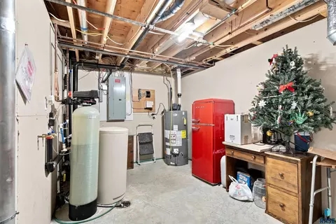 Other - 521 E Lightner Ave, Salem, SD 57058 photo 9 of 12