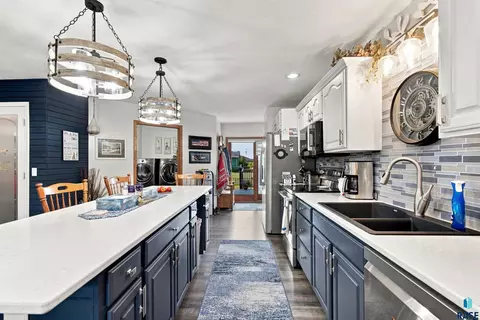 Kitchen - 521 E Lightner Ave, Salem, SD 57058 photo 3 of 5