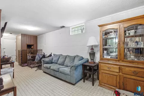 Other - 2313 E 17th St, Sioux Falls, SD 57103 photo 3 of 3