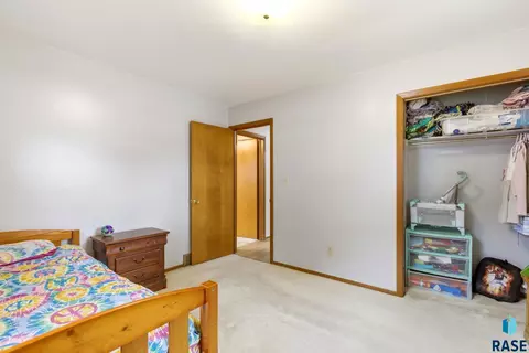 Bedroom - 2313 E 17th St, Sioux Falls, SD 57103 photo 3 of 6
