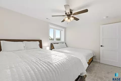 Bedroom - 5600 E Daybreak Cir, Sioux Falls, SD 57110 photo 11 of 12