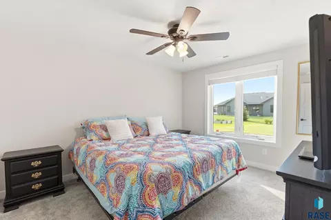 Bedroom - 5600 E Daybreak Cir, Sioux Falls, SD 57110 photo 7 of 12