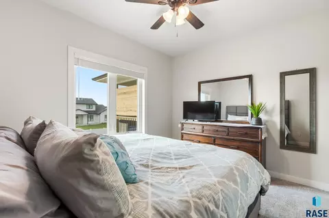 Bedroom - 5600 E Daybreak Cir, Sioux Falls, SD 57110 photo 5 of 12