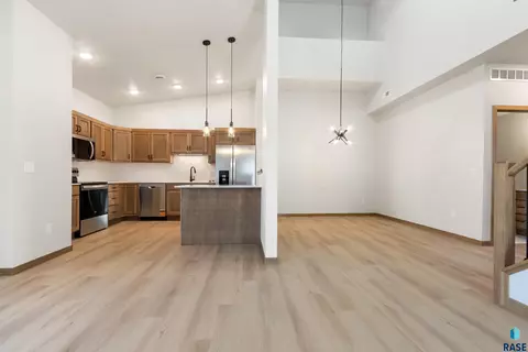 Other - 2401 E Jetty Pl, Sioux Falls, SD 57108 photo 2 of 7
