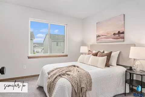 Bedroom - 2401 E Jetty Pl, Sioux Falls, SD 57108 photo 4 of 4