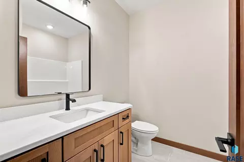 Bath - 5004 E 65th St, Sioux Falls, SD 57108 photo 4 of 4