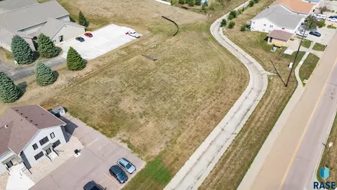 708 N Splitrock Blvd, Brandon, SD 57005 photo 41