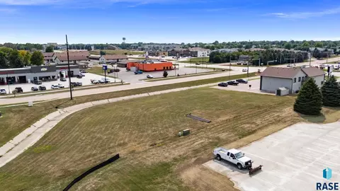 708 N Splitrock Blvd, Brandon, SD 57005 photo 23