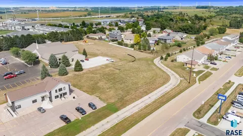 708 N Splitrock Blvd, Brandon, SD 57005 photo 7