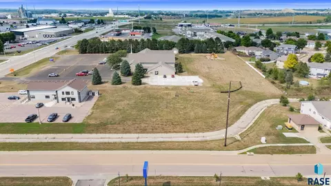 708 N Splitrock Blvd, Brandon, SD 57005 photo 8