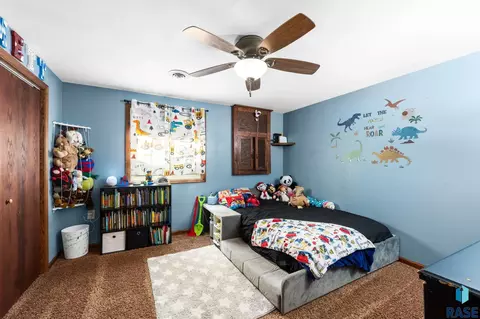 Bedroom - 1201 E 68th St N, Sioux Falls, SD 57104 photo 5 of 7