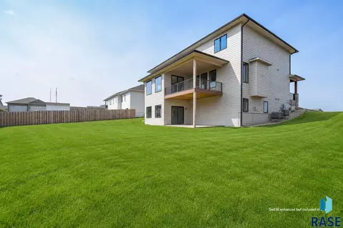 Exterior - 1504 W Bennett Dr, Brandon, SD 57005 photo 7 of 7