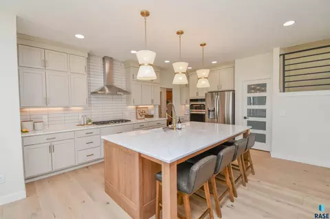Kitchen - 1504 W Bennett Dr, Brandon, SD 57005 photo 1 of 10